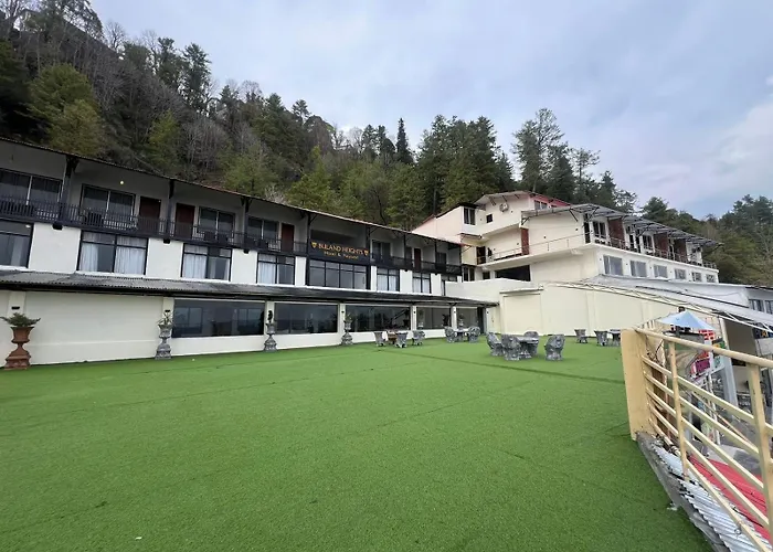 Buland Heights Hotel Murree