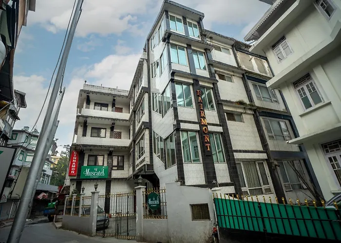 Muscatel Fairmount 100 Mts From Mall Road Darjeeling 