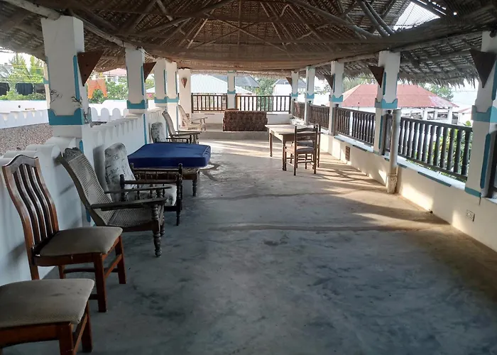 Bahari Guest House Lamu