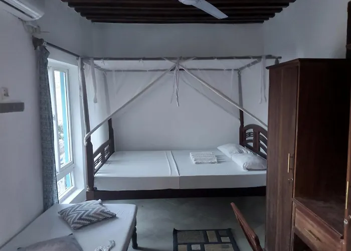 Bahari Guest House Lamu