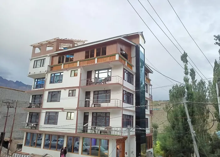 Hotel D Indian Kargil