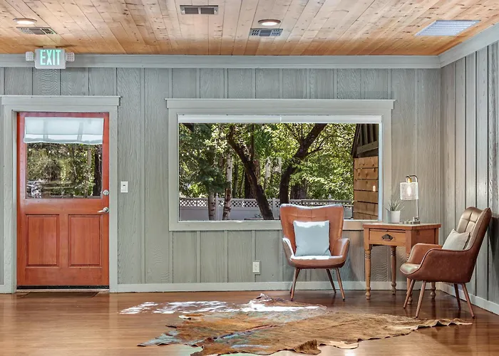 Shasta View Lodge McCloud