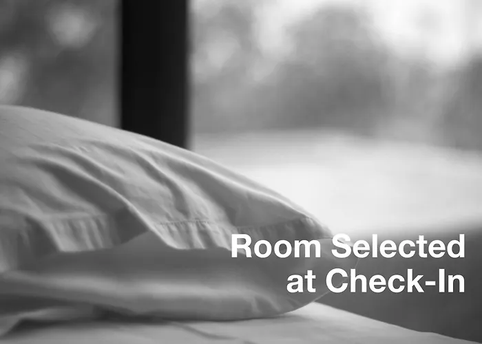 Hotel Bon Accueil Montreal
