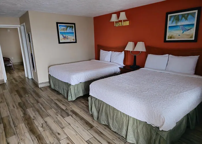 Three Oaks Motel - Titusville