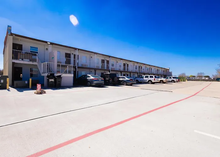 The Brooke Hotel Brookshire