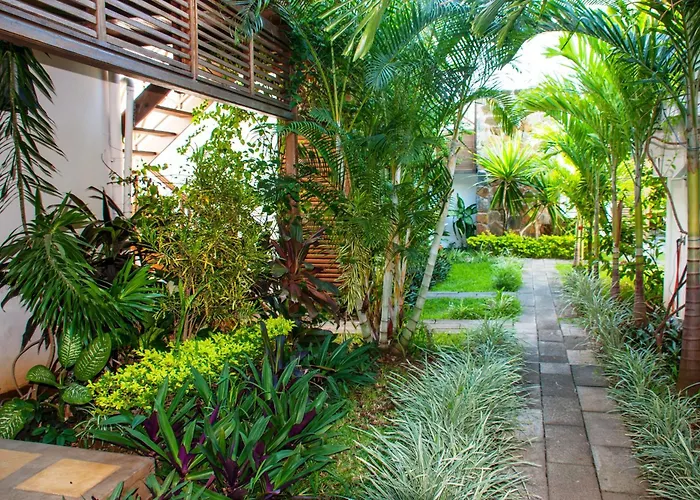 Chantauvent Guest House Blue Bay