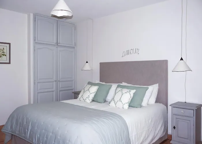 Domaine De Blanche Fleur Hotel Châteauneuf-de-Gadagne