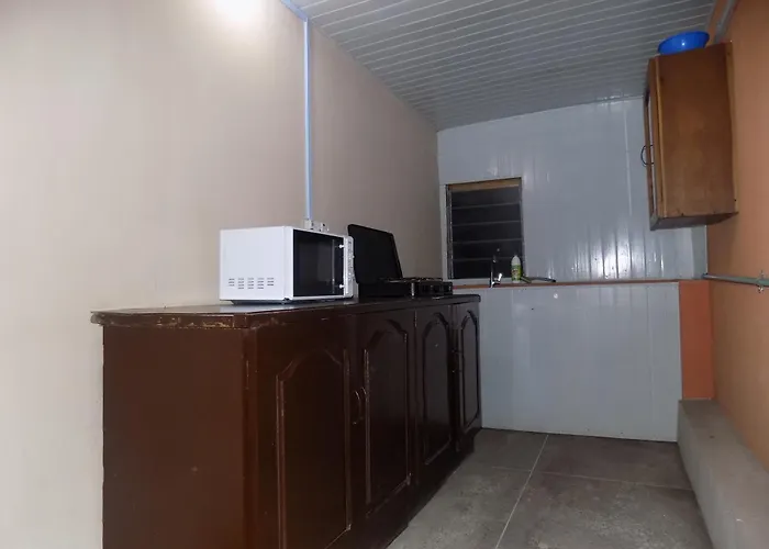 Posh Apartments And Hotel Ikeja
