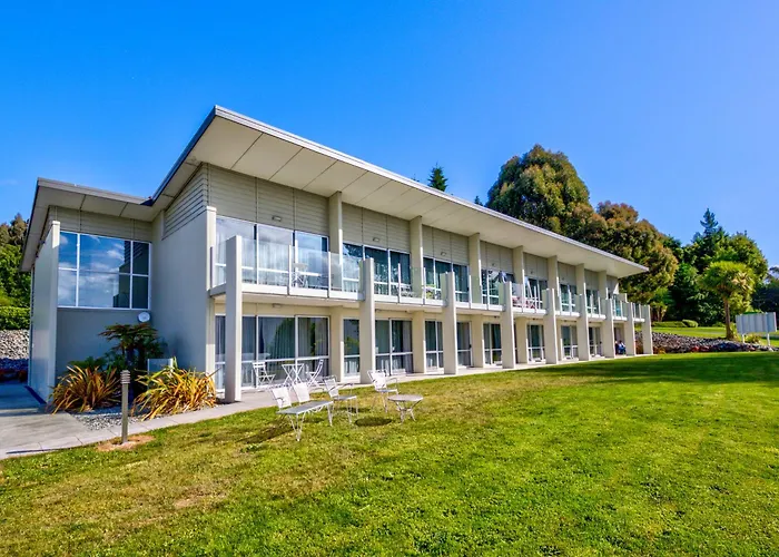 Marakura Deluxe Motel Te Anau