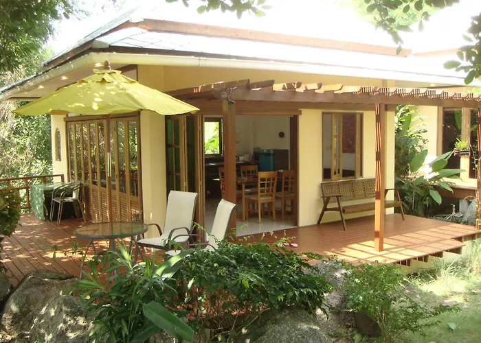 La Cigale Bed and Breakfast Ko Tao