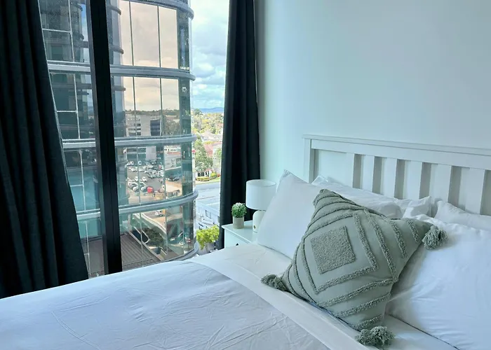 Skygarden Luxury Condo Glen Waverley