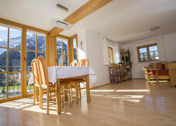Gästehaus Mathies Mittelberg