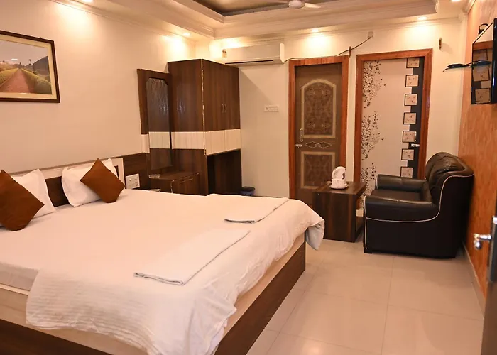 Hotel Gitanjali Malda