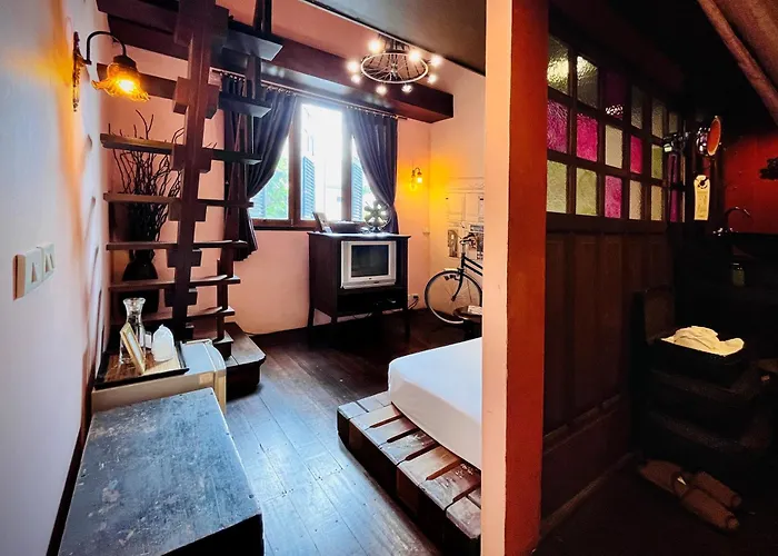 Old Capital Bike Inn - Sha Certified Bangkok