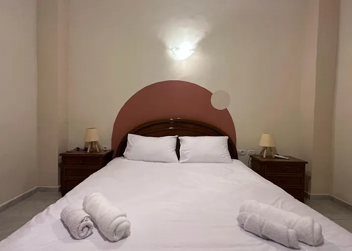 Wave Side Old Souk Batroun Guest House