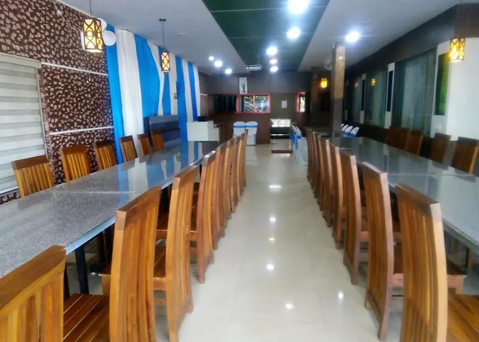Kallingal Mount Fort Hotel Iritti