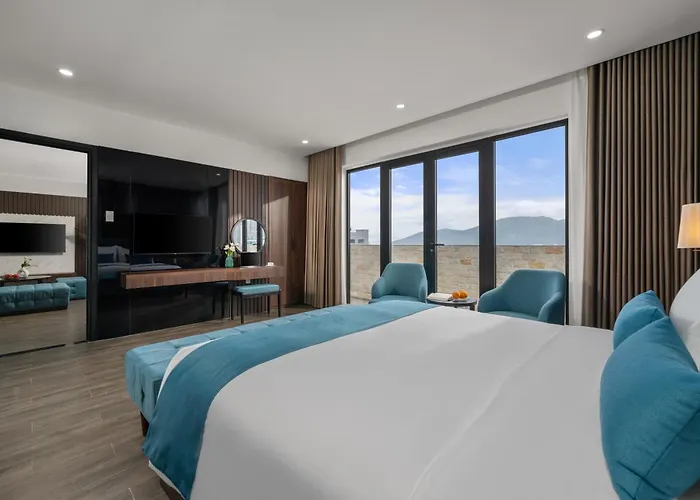 Vian Hotel And Spa Danang
