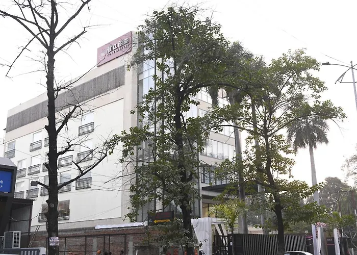 Hotel Rama Continental Prayagraj