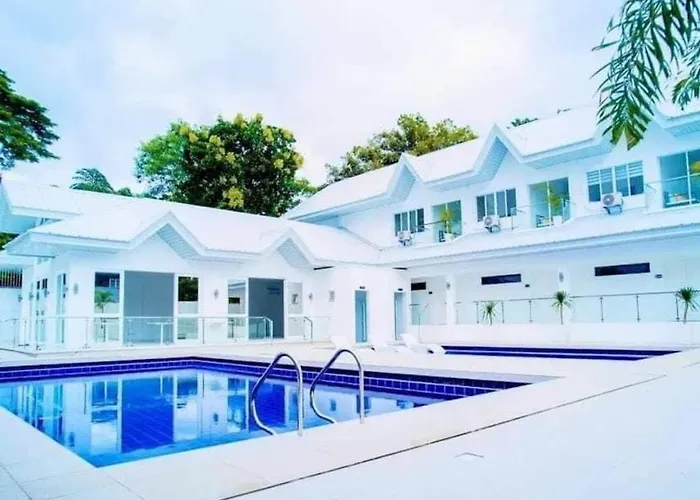 Blu Serenity Villa Los Banos 