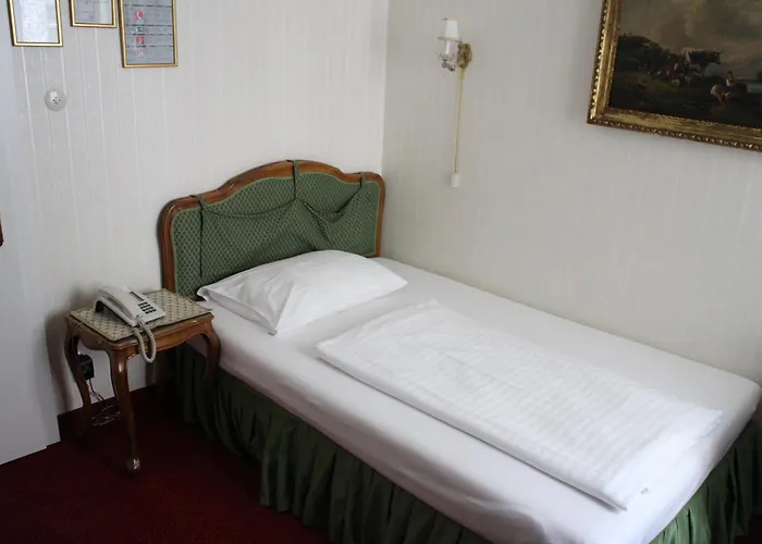Hotel Pension Suzanne Vienna