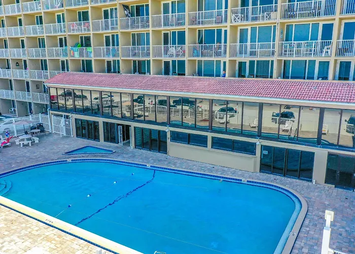 Sunshine & Oceanfront Serenity Daytona Beach Shores