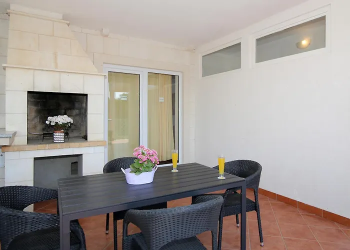 Villa Antea Apartments With Free Parking Dubrovnik