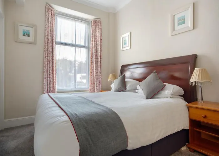 Anacapri Hotel Falmouth