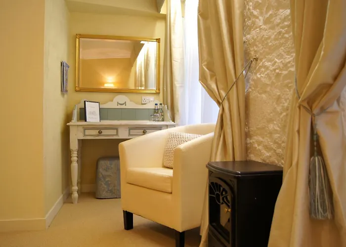 Cluny Bank Hotel Forres