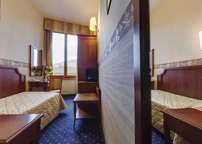 Hotel Arizona Floransa