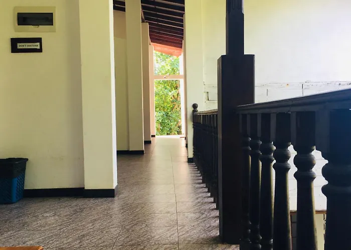 Ocean View Hotel Bentota