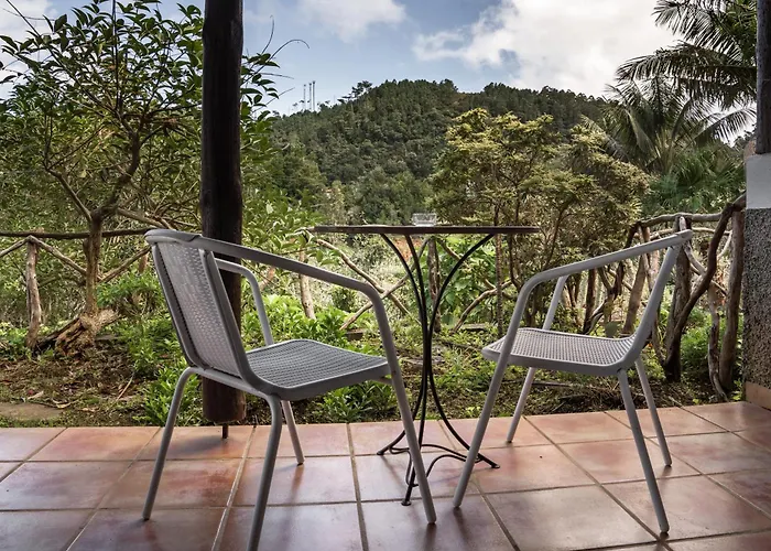 Casas De Campo Do Pomar B&B - Self Check-In Santana 
