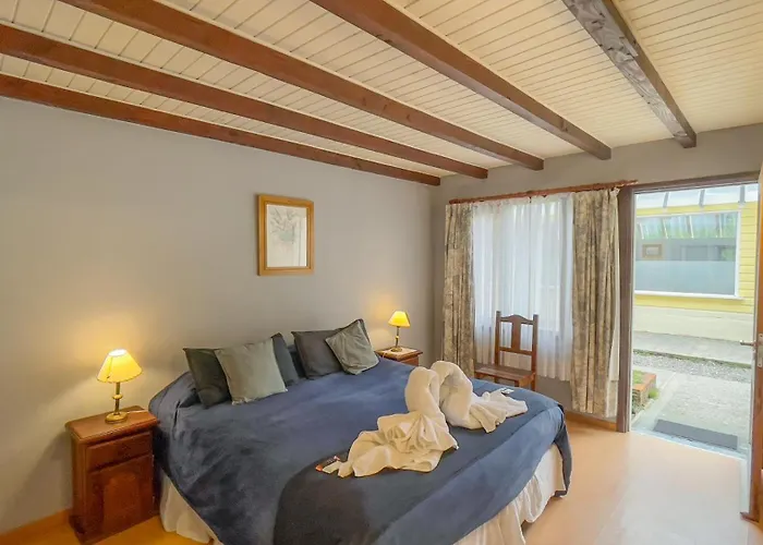 Hotel Las Acacias Villa La Angostura