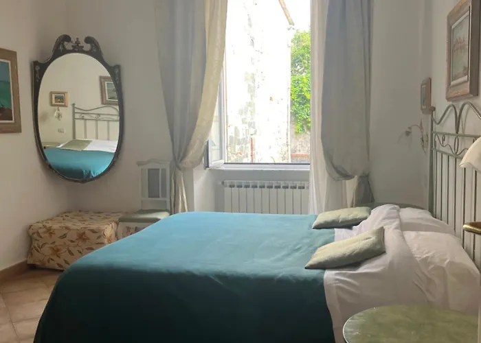 La Dolce Vita Levanto