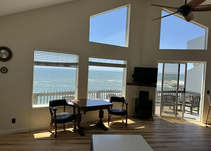 The Oceanfront Inn Shelter Cove