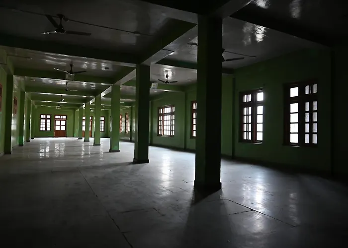 Hotel Atul Regency Rampur 