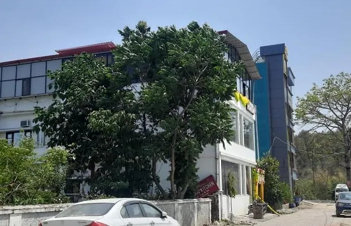 Hotel The Bird Dehradun
