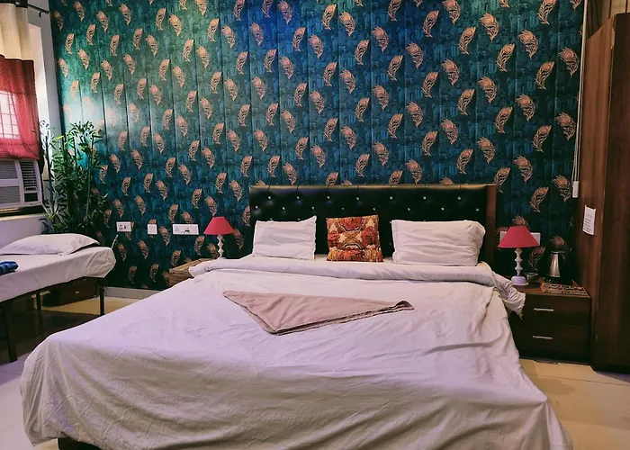 Mauji'S Villa Hotel & Guest House Prayagraj