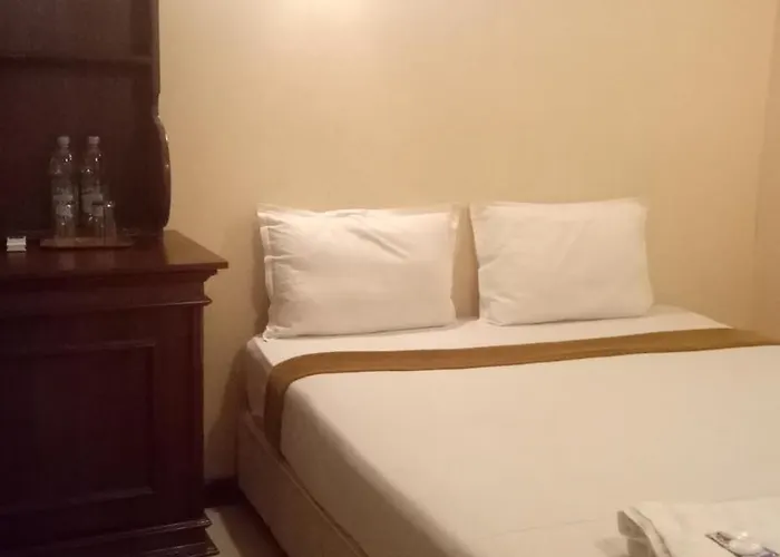 Teras Solo Guest House Syariah