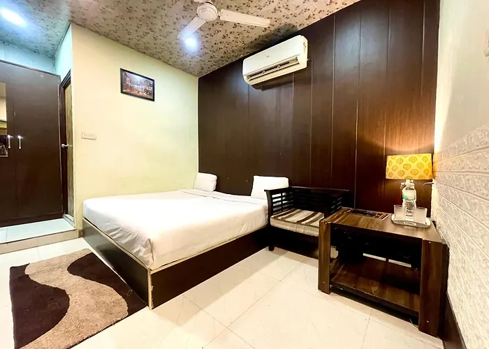 Hotel Blue Breeze Faridabad