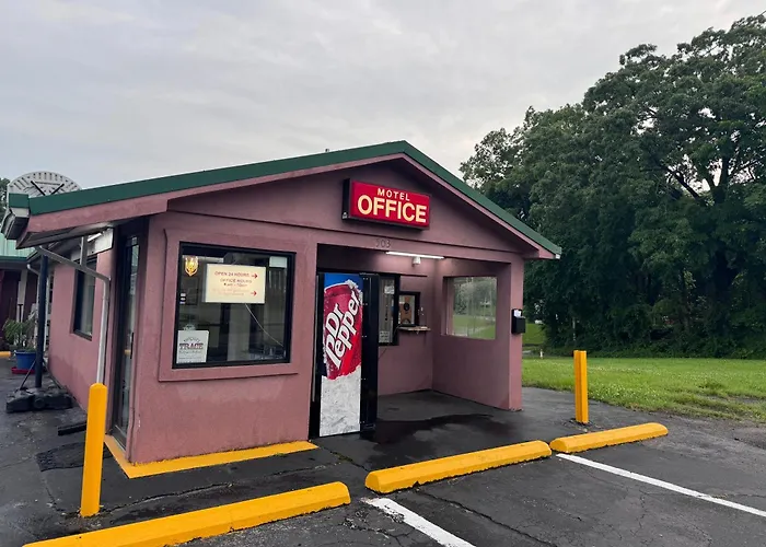 David Crockett Motel Lawrenceburg