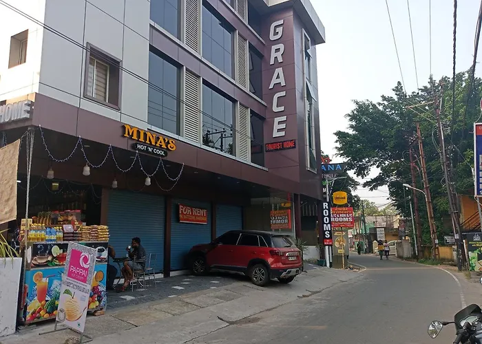 Grace Tourist Home Kochi