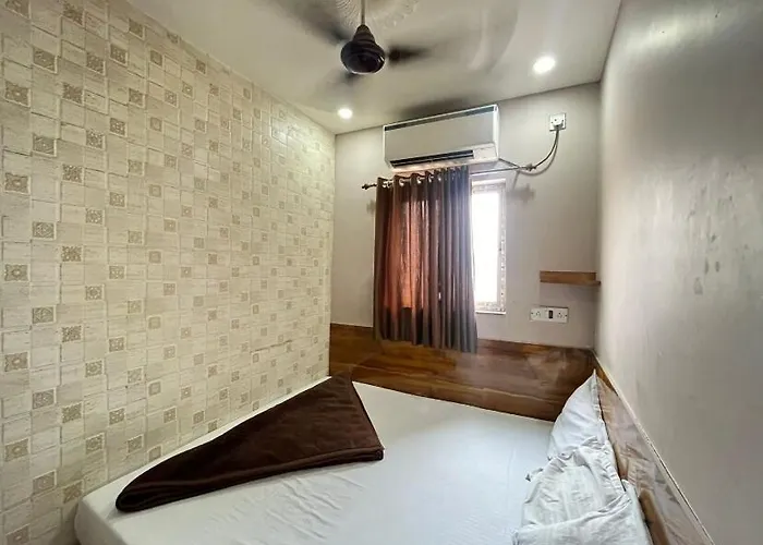 Hotel Society Kolkata