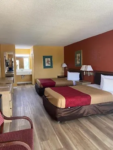 Orangeburg Inn & Suites