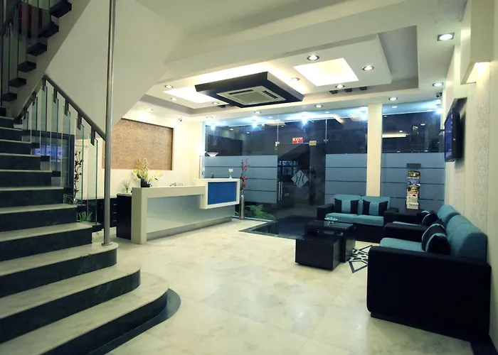 Hotel Saar Inn Delhi 