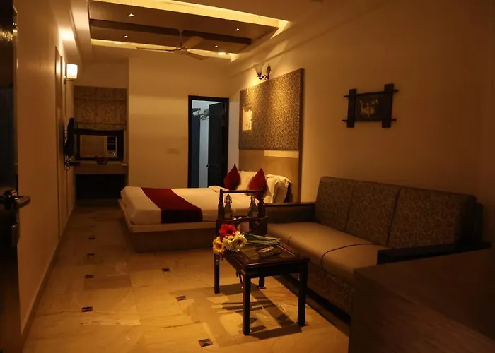 Hotel Panna Paradise Agra 