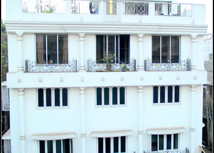 Georgian Inn Kolkata