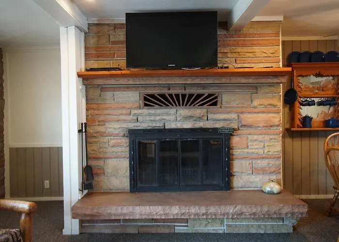 Jackson Hole Towncenter Three-Bedroom Apartment