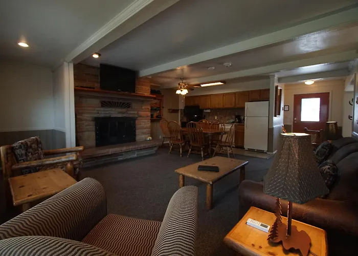 Jackson Hole Towncenter Three-Bedroom Apartment