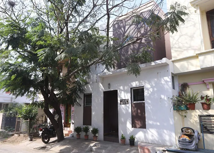 Nestlay Rooms Ambattur Chennai