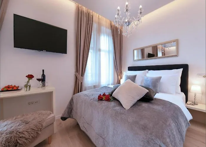 Via Porto Rooms Split